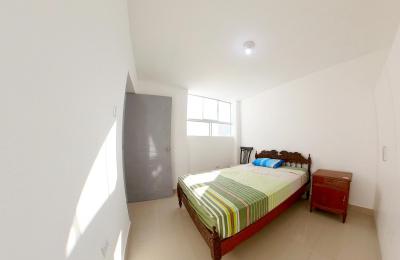 VENTA DE DEPARTAMENTO 5° PISO EN LOS TUMBOS, URB. SANTA VICTORIA